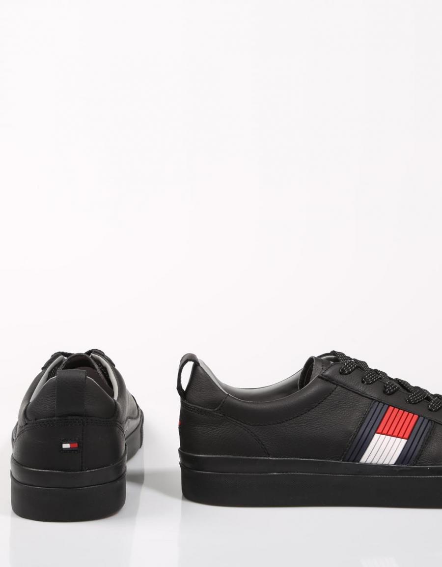 TOMMY HILFIGER Flag Detail Leather Sneaker Noir