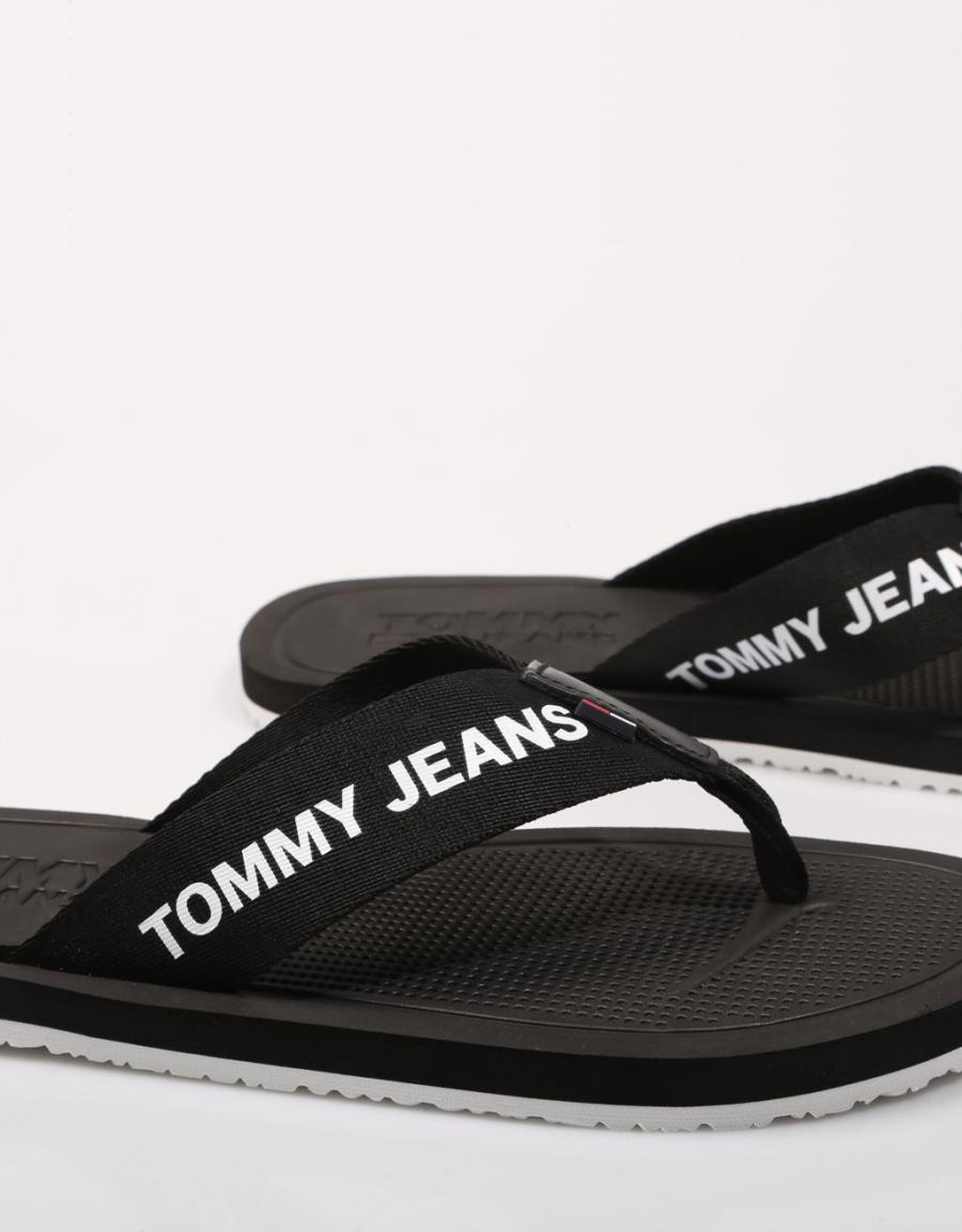 TOMMY HILFIGER Tommy Jeans Moulded Beach Sandal Preto