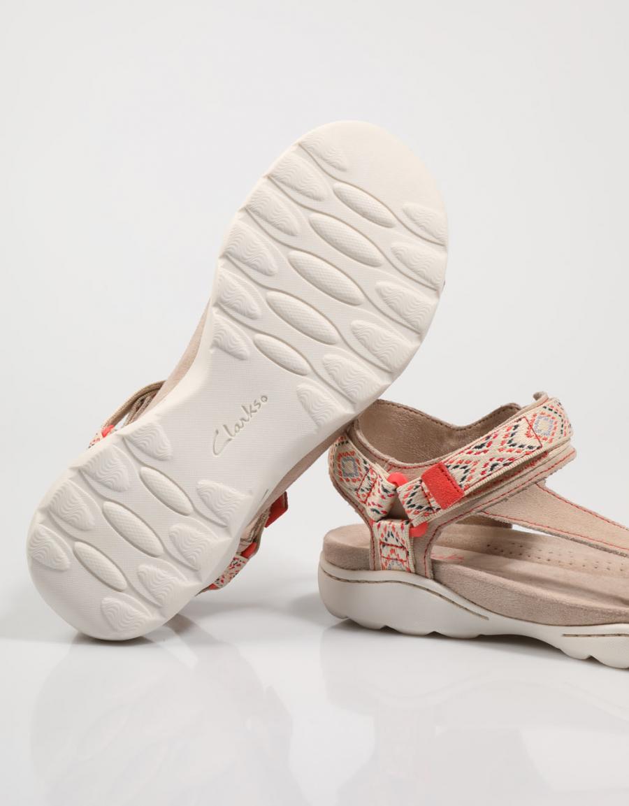Adepto Imperio Alta exposición sandals outlet CLARKS Amanda Step en Beige 79026