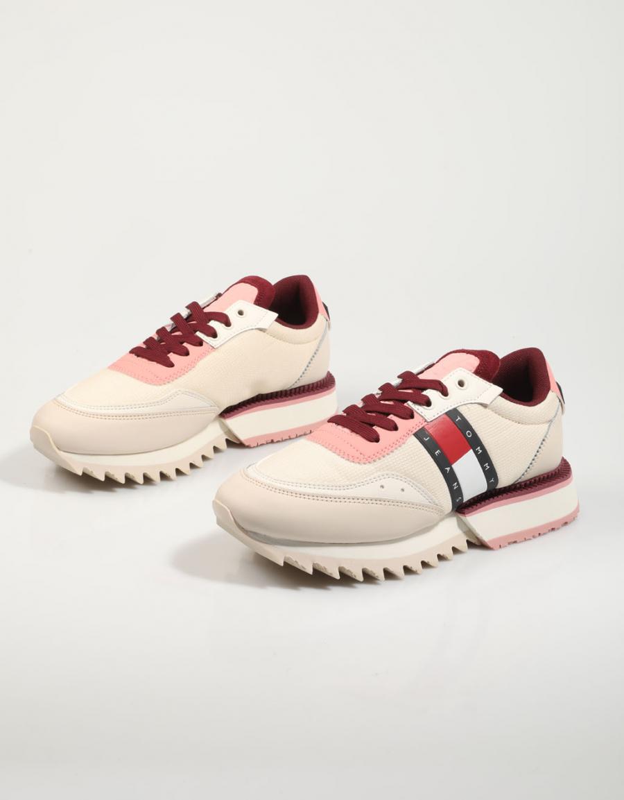TOMMY HILFIGER Wmns Tommy Jeans Cleat Beige