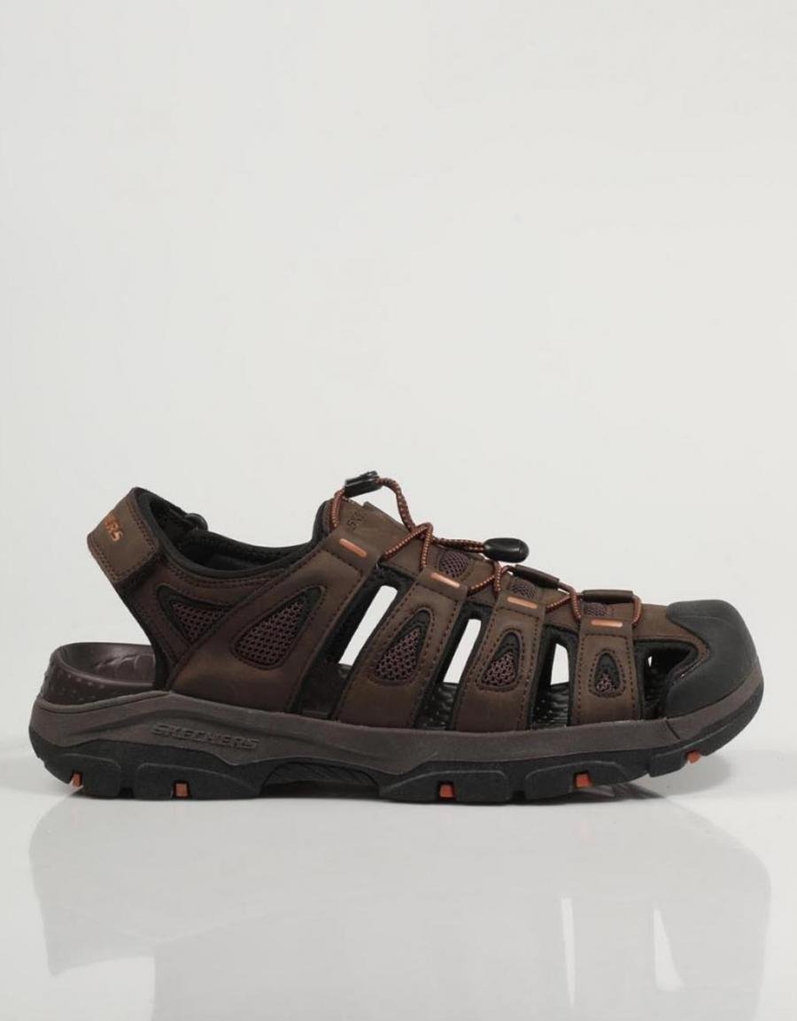 SKECHERS Relaxed Maron