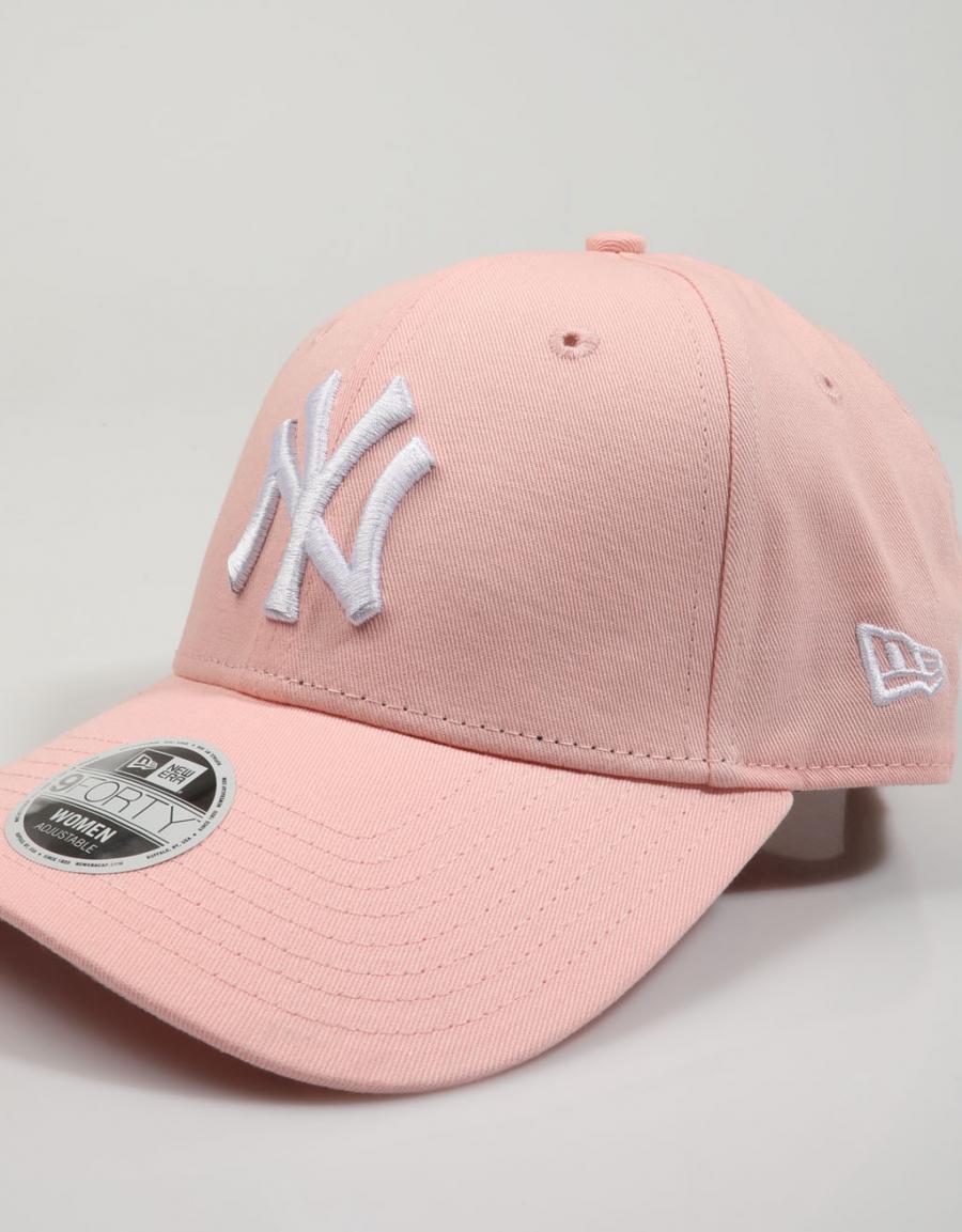 NEW ERA Female League Essential 9forty Pink