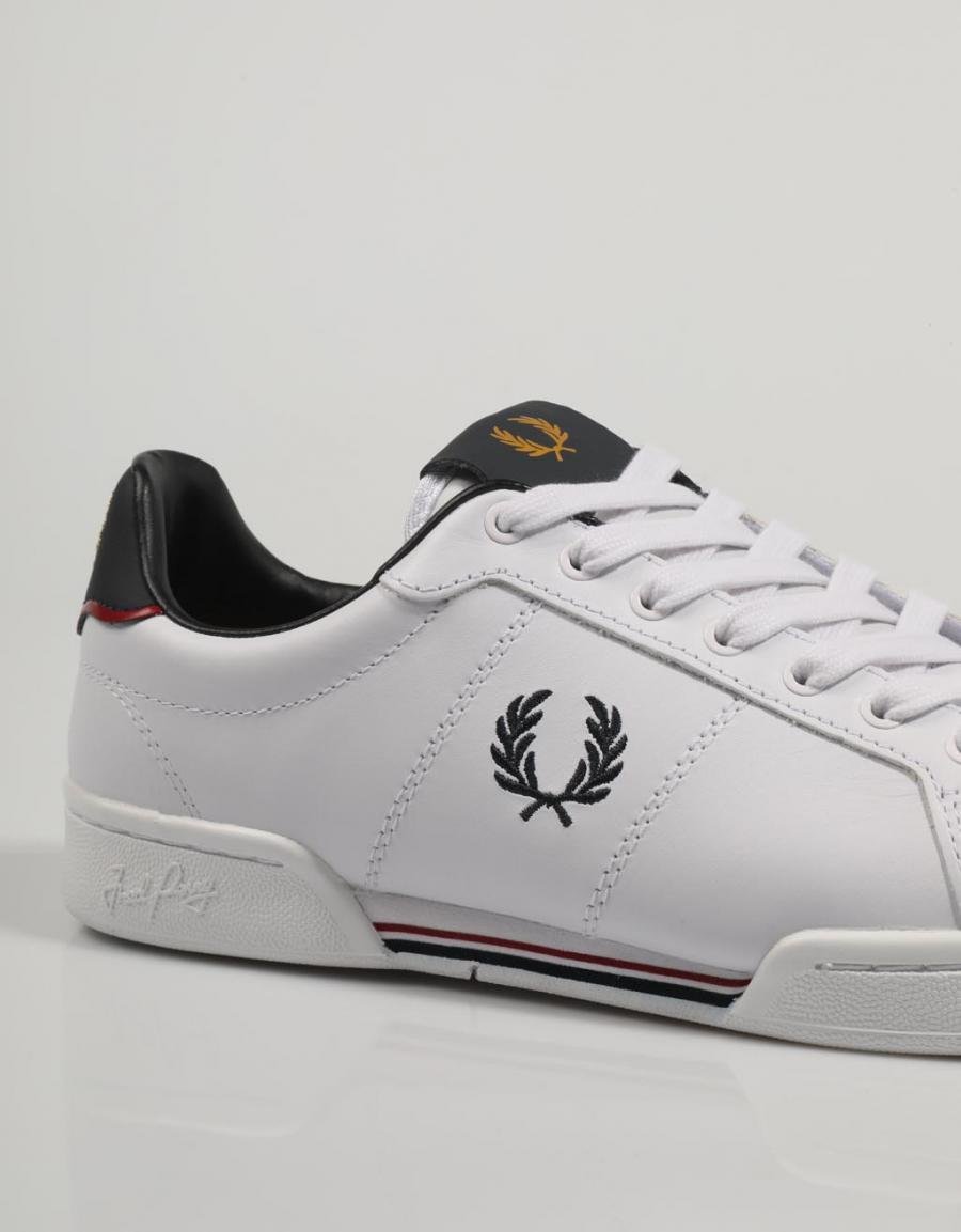 FRED PERRY B4294 White