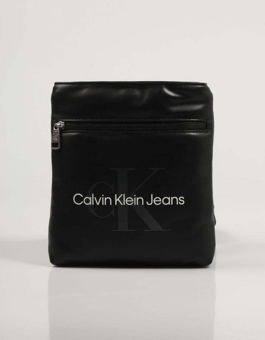CALVIN KLEIN Monogram Soft Flatpack18 Noir