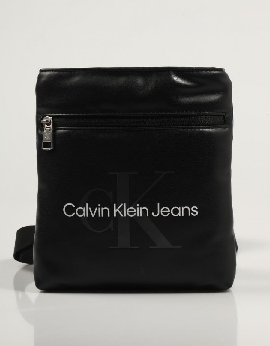 CALVIN KLEIN Monogram Soft Flatpack18 Negro