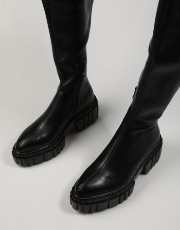 BOOTS 8863