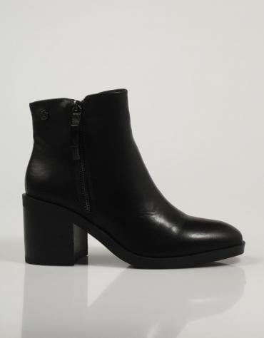 ANKLE BOOTS 140620