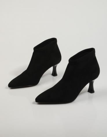 ANKLE BOOTS 77035