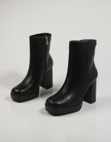 ANKLE BOOTS 142152