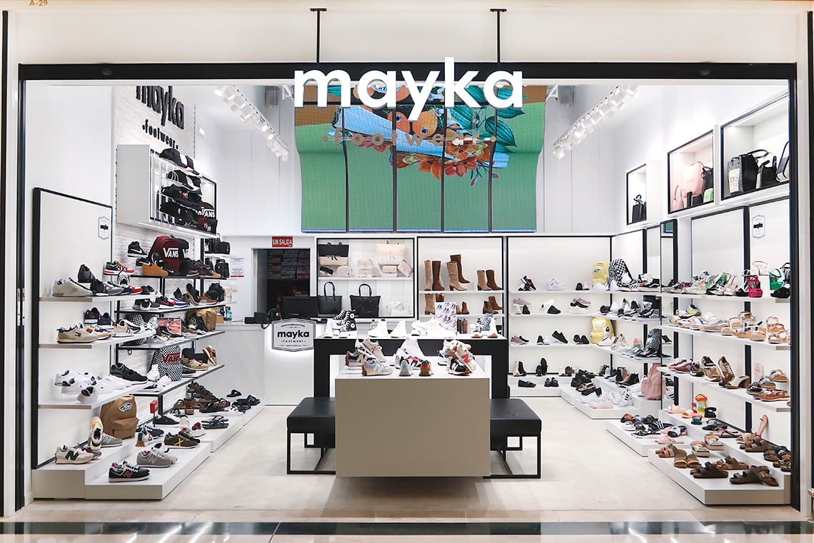 | selección de zapatos en Mayka